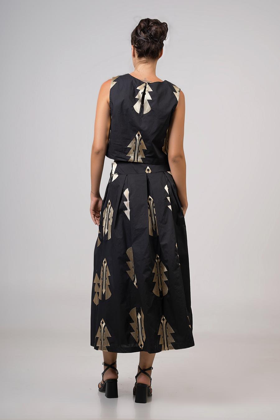 Sleeveless Embroidered Top Black - Gold