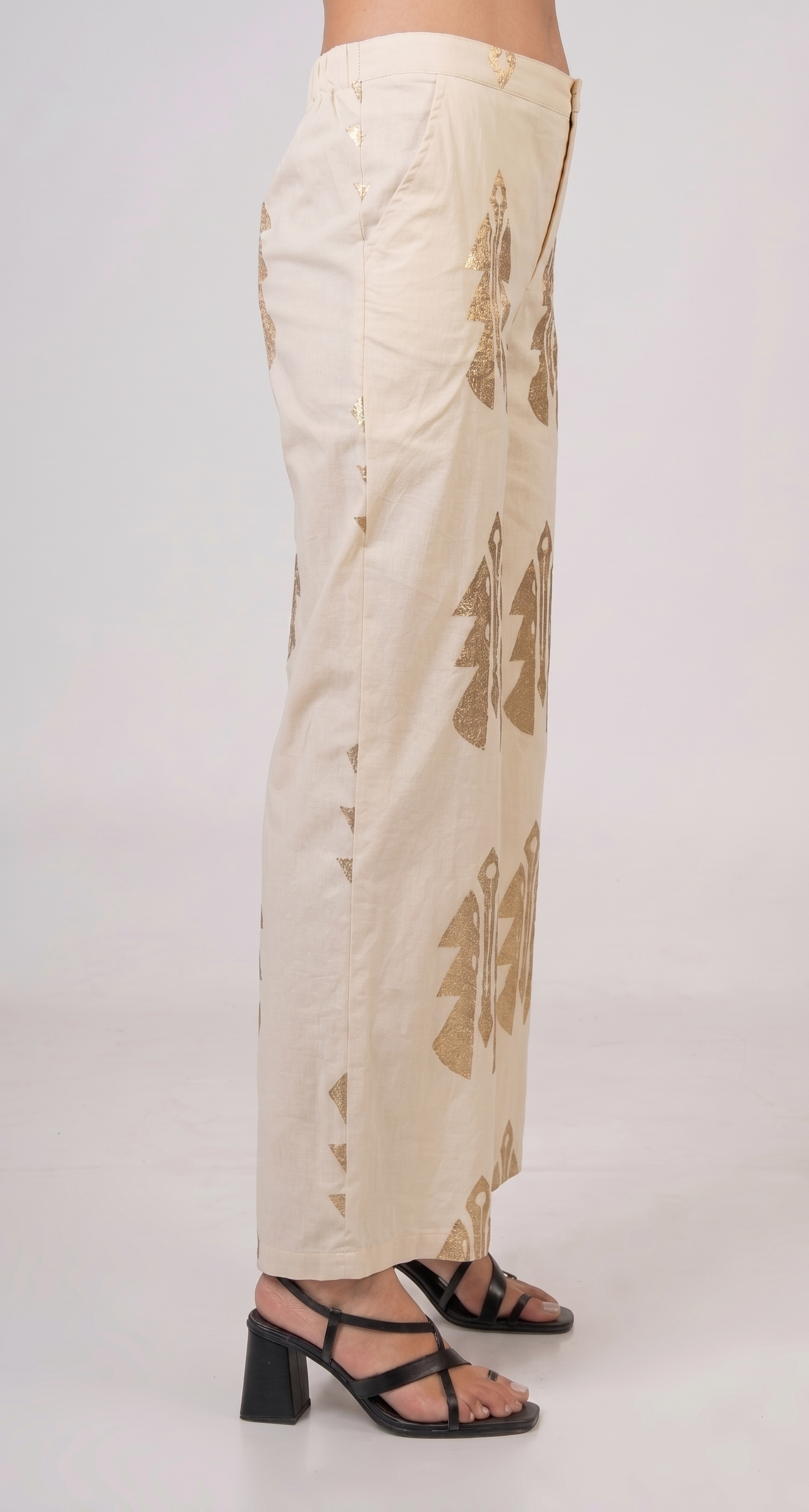 High-waisted embroidered trousers Vanilla - Gold