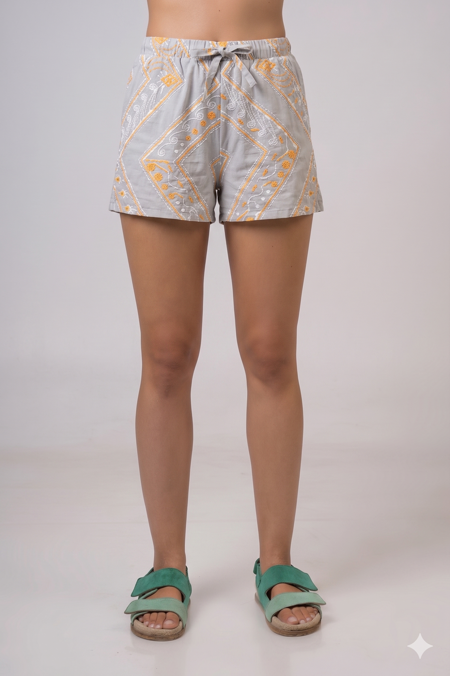 Shorts  with embroidery Grey - Orange