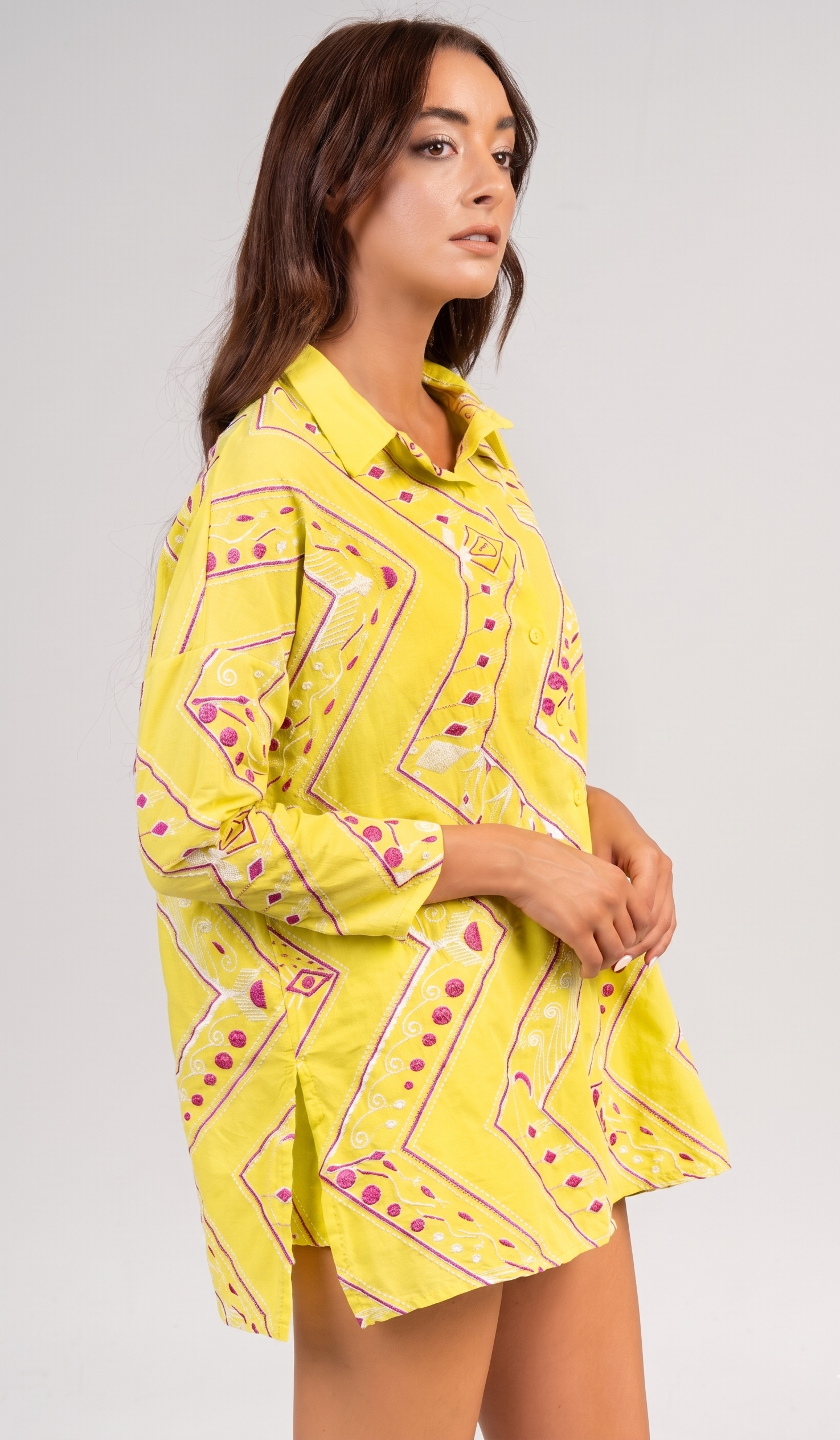 Shirt long sleeves with embroidery Lime - Magenta