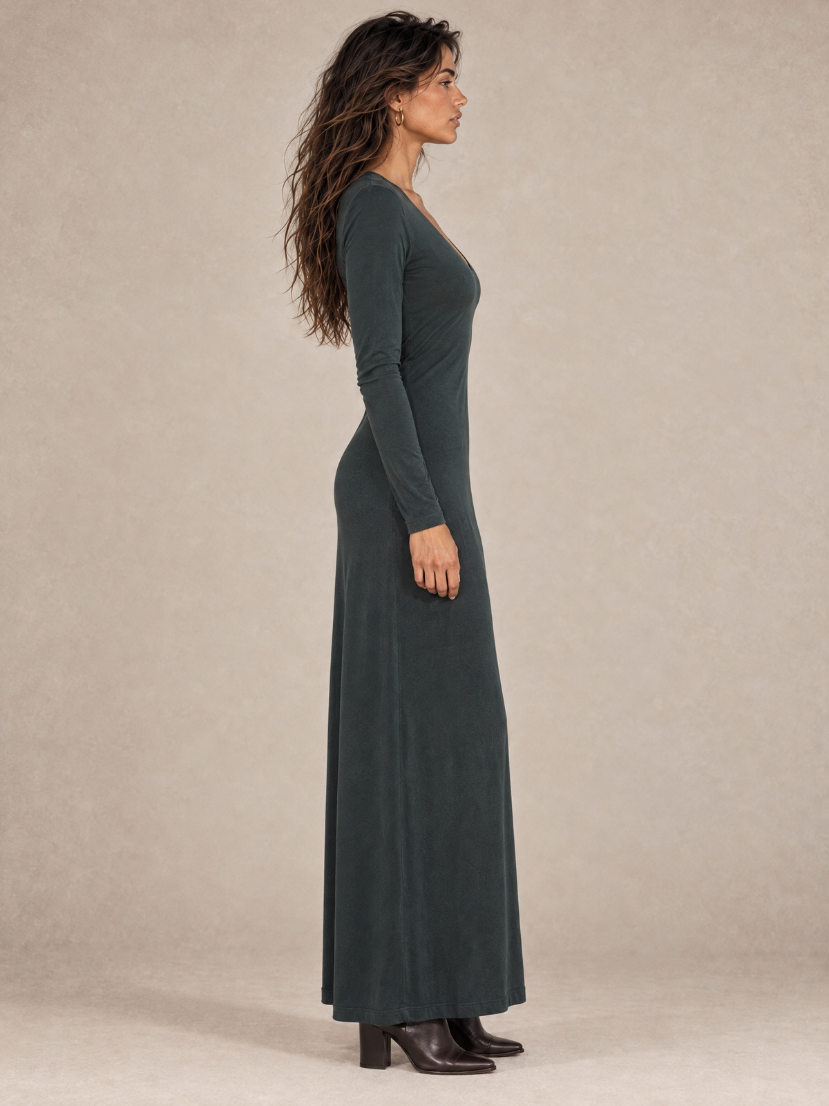 Long Dress with V-Neck and Long Sleeves Petrol